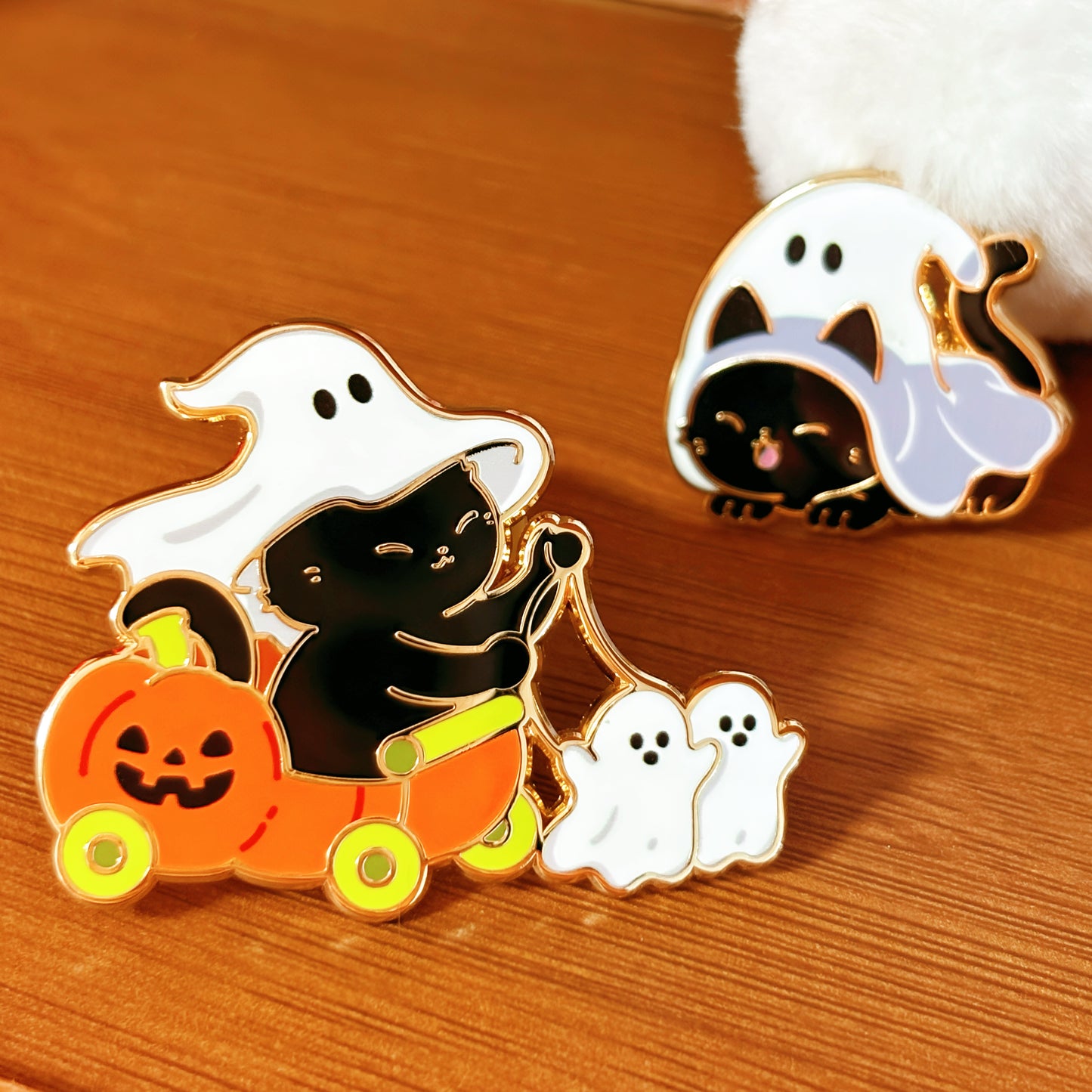 Pumpkin Sled Black Cat Halloween Pin